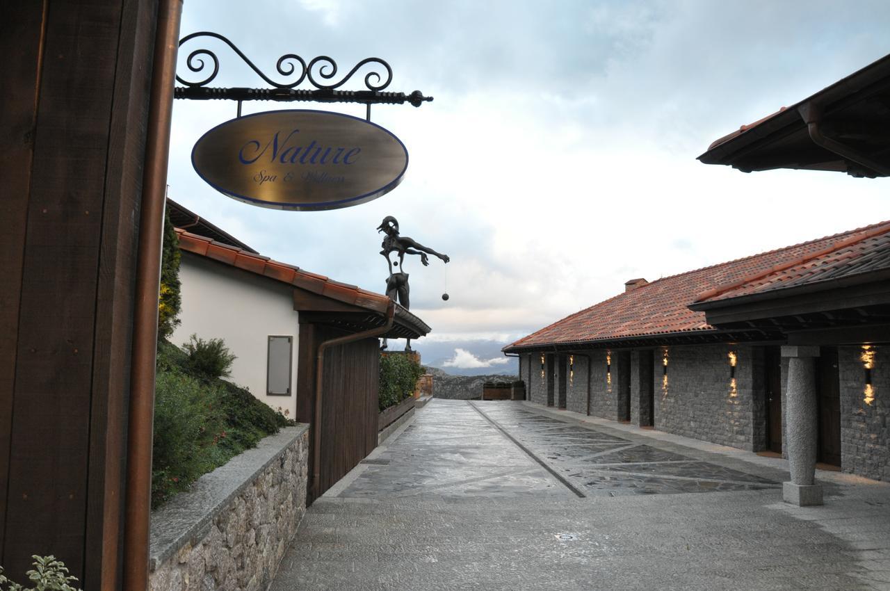 Puebloastur Eco Resort Hotel & Spa Cofiño Buitenkant foto